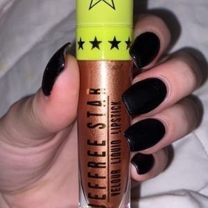 Jeffree Star liquid lipstick shade bronze blood